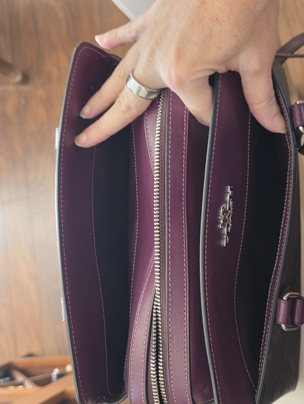 Coach Purse - Picture 6 of 9